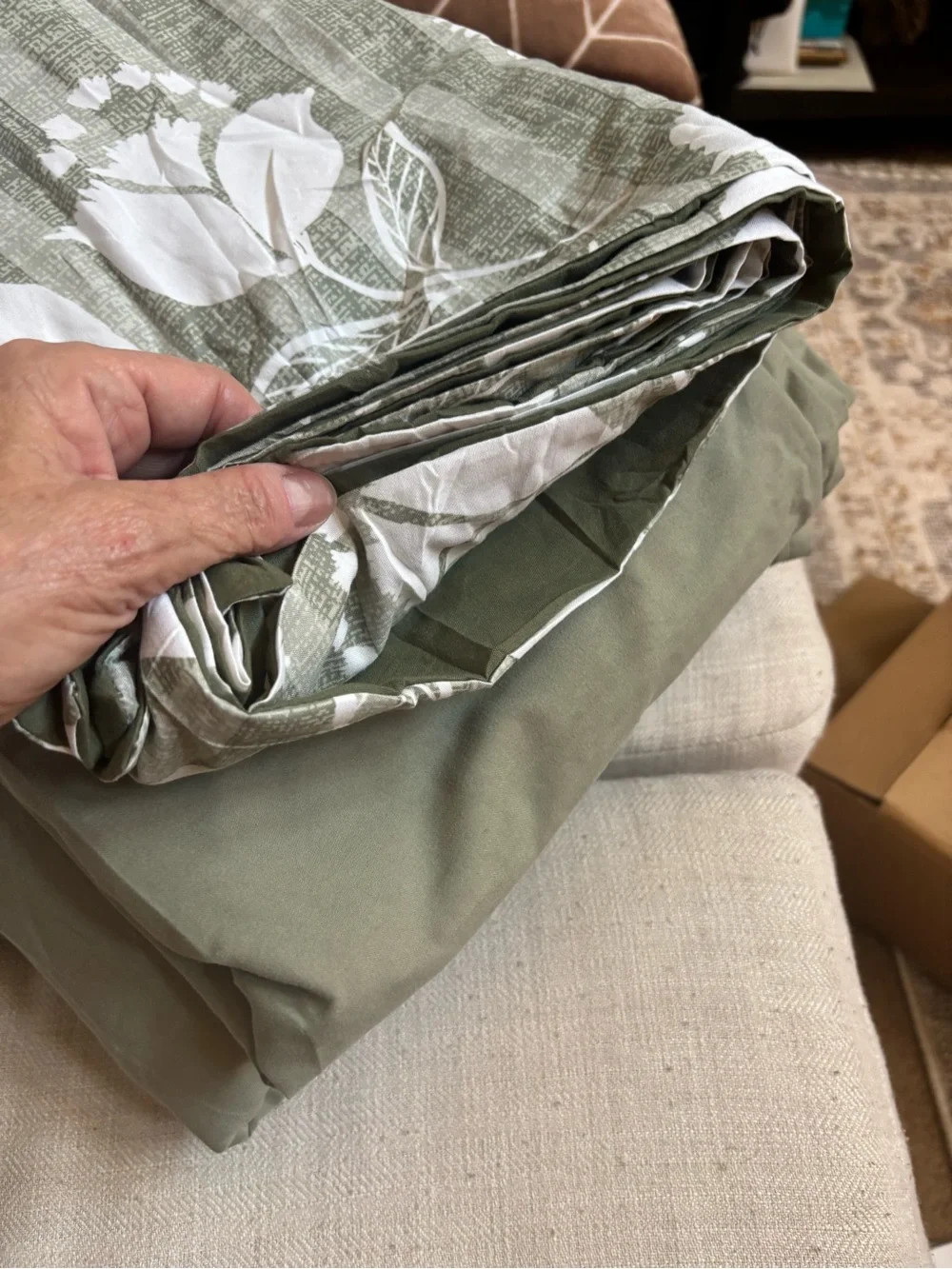 BLOOMHAVEN King Sheet Set -6 Pieces Olive Green Set For All Seasons, King
